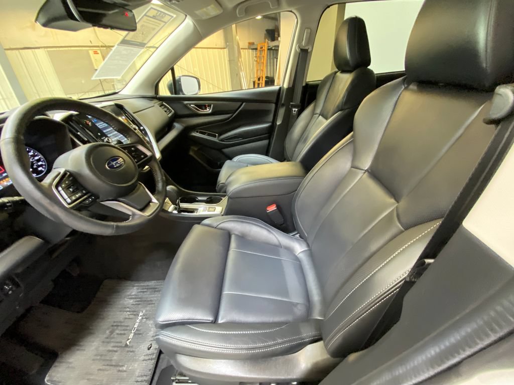 Used 2026 Subaru Ascent Limited AWD/4WD image 21