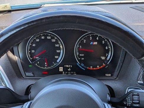 Used 2018 BMW M2 RWD image 11