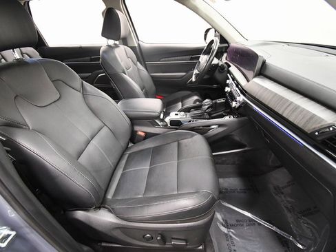 Certified 2023 Kia Telluride SX image 19