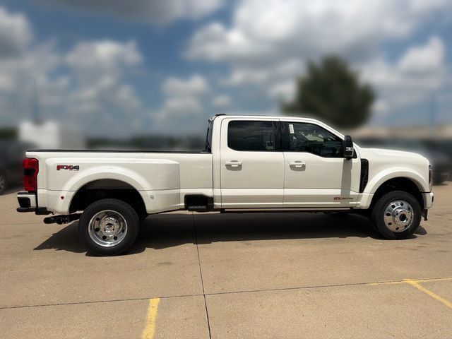 New 2026 Ford F450 Platinum AWD/4WD image 4