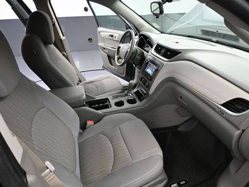 Used 2014 Chevrolet Traverse LS FWD image 46