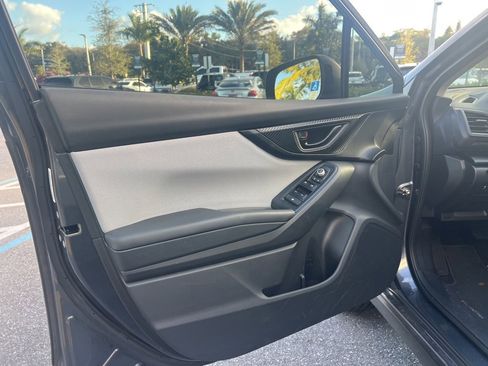 Used 2023 Subaru Crosstrek 2.0i Premium image 30