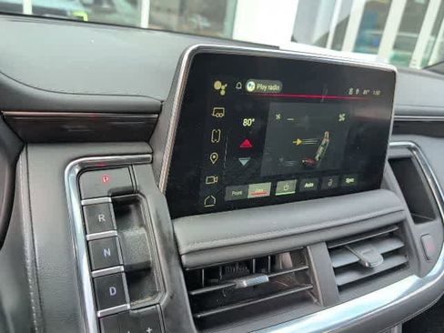 Used 2024 GMC Yukon SLE image 15