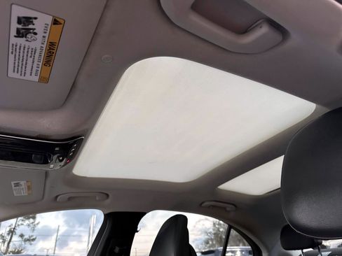 Used 2023 Mercedes-Benz C 300 Sedan image 27