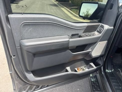 Used 2024 Ford F150 Lightning Lariat AWD/4WD image 8