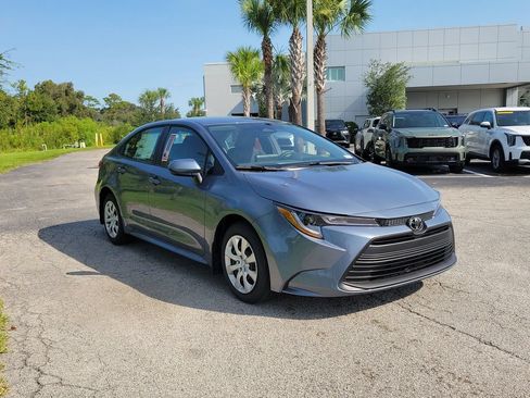 New 2026 Toyota Corolla LE FWD image 3
