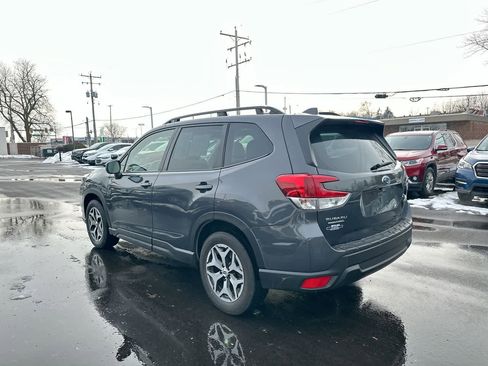 Certified 2023 Subaru Forester Premium image 11