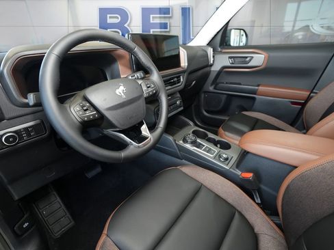 New 2025 Ford Bronco Sport Outer Banks w/ Outer Banks Tech Package+ image 11