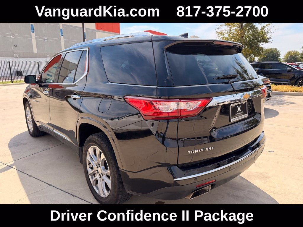 Used 2018 Chevrolet Traverse Premier w/ Driver Confidence II Package FWD image 2