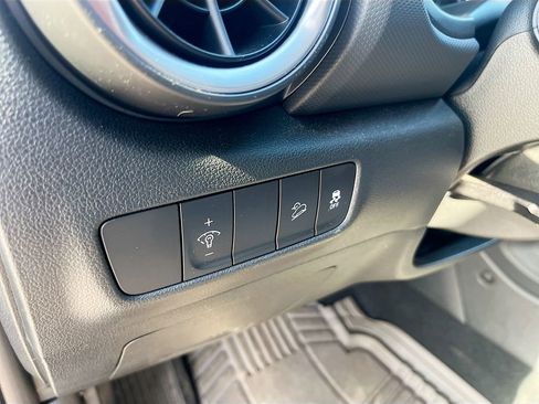 Used 2023 Hyundai Kona SEL w/ Cargo Package AWD/4WD image 10