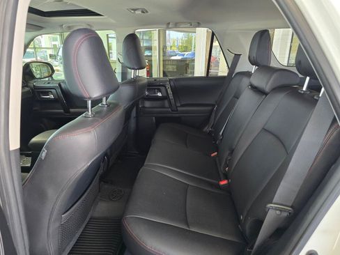 Used 2023 Toyota 4Runner TRD Off-Road Premium w/ Off Road Premium Plus Package AWD/4WD image 34