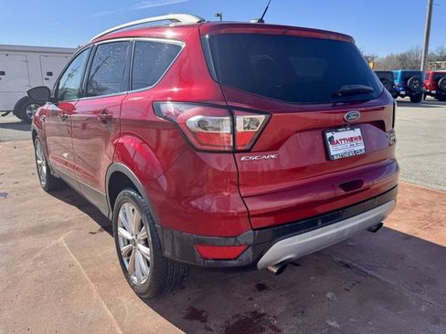 Used 2017 Ford Escape Titanium image 7