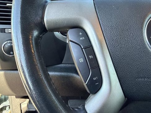 Used 2011 Chevrolet Silverado 1500 LT w/ Florida Edition image 29