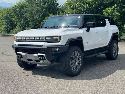 New 2026 GMC Hummer EV SUV AWD/4WD image 3