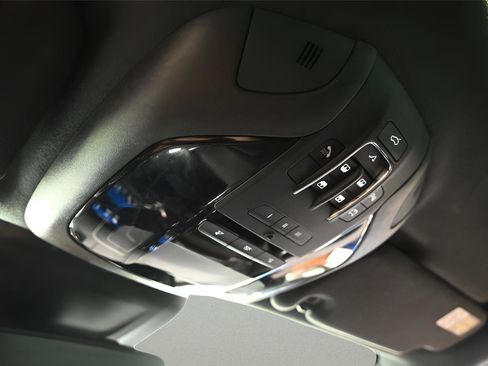 Used 2019 Maserati Levante AWD/4WD image 29