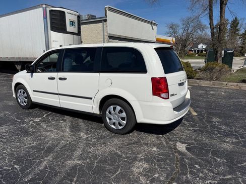 Used 2013 Dodge Grand Caravan American Value Package image 5