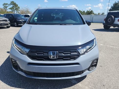 Used 2025 Honda Odyssey Sport-L image 2