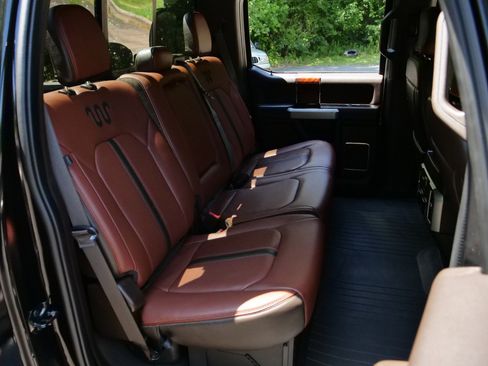 Used 2021 Ford F350 King Ranch w/ King Ranch Ultimate Package AWD/4WD image 34