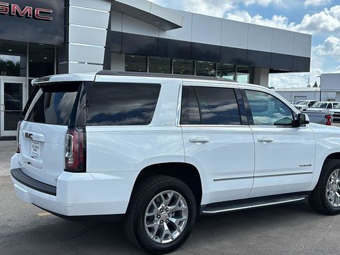 Certified 2018 GMC Yukon SLT w/ Open Road Package RWD image 7
