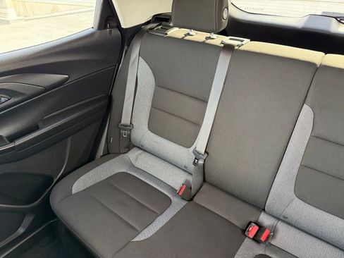 Used 2025 Chevrolet TrailBlazer LT image 37