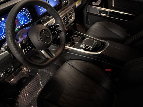 New 2027 Mercedes-Benz G 580 e image 9