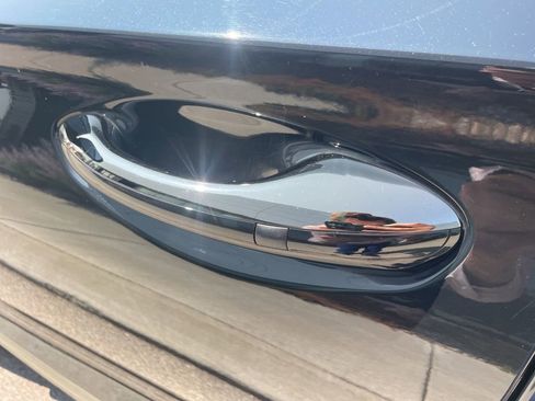 Used 2019 Hyundai Santa Fe Limited w/ Cargo Package image 21