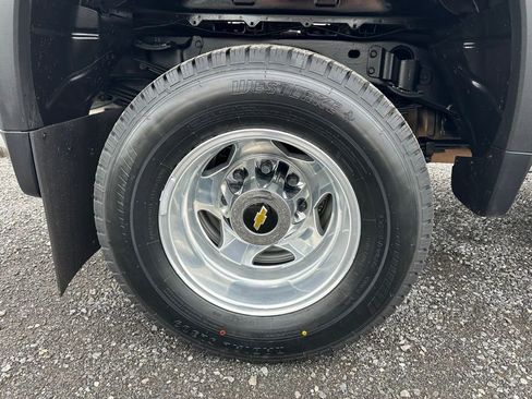 Used 2022 Chevrolet Silverado 3500 High Country AWD/4WD image 21