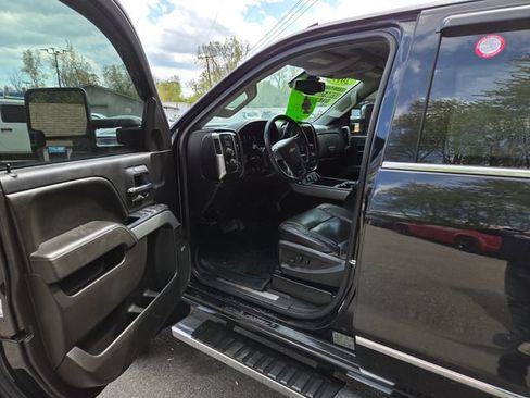 Used 2017 Chevrolet Silverado 3500 LTZ w/ Duramax Plus Package AWD/4WD image 13