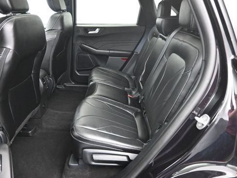 Used 2025 Ford Escape Platinum w/ Premium Technology Package image 12