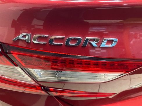 Used 2022 Honda Accord Touring image 23