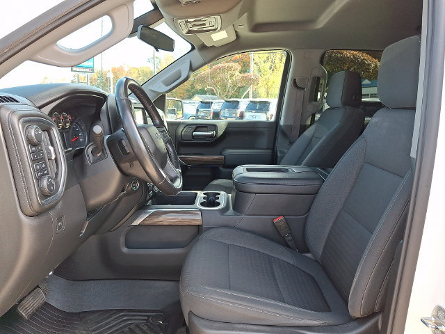 Used 2021 Chevrolet Silverado 1500 LT Trail Boss w/ Convenience Package II AWD/4WD image 2