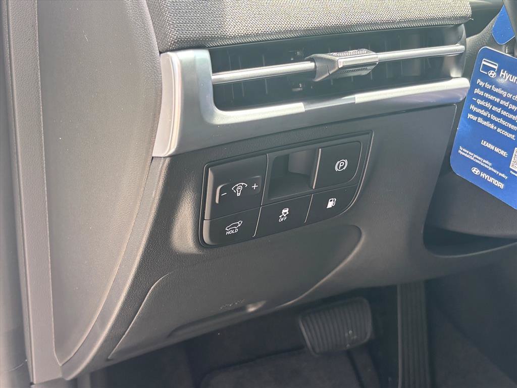 New 2026 Hyundai Tucson Limited AWD/4WD image 8