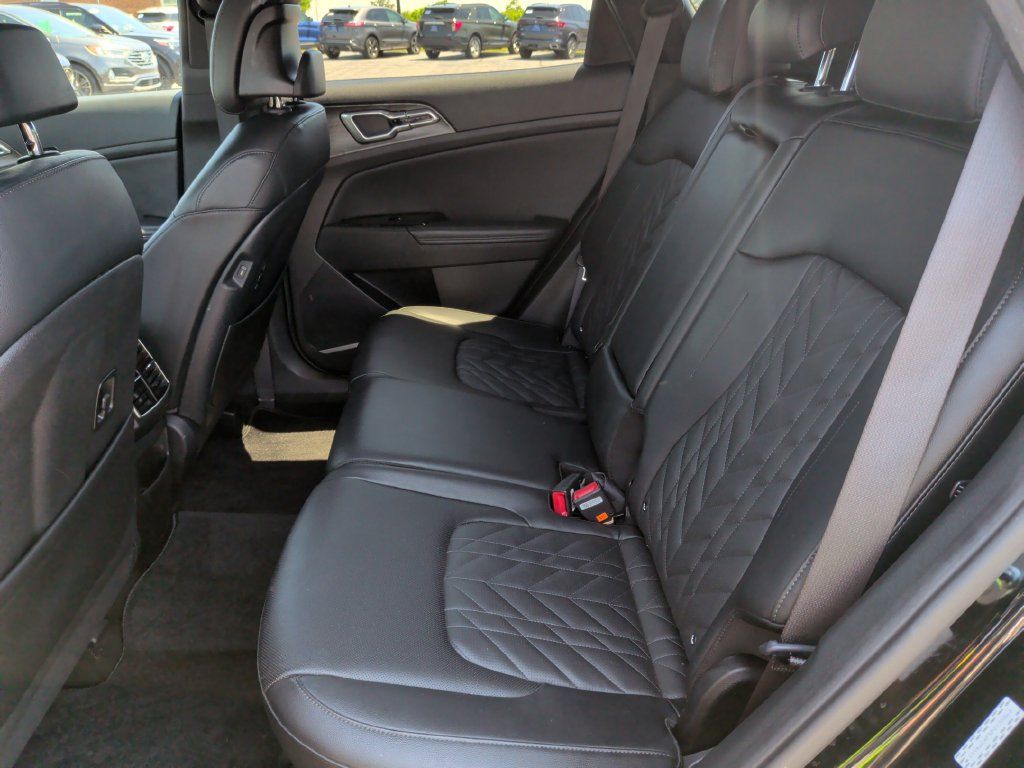 Used 2023 Kia Sportage X-Line AWD/4WD image 6
