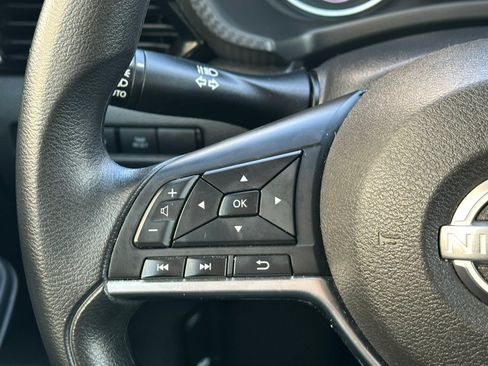 Used 2024 Nissan Sentra SV FWD image 15