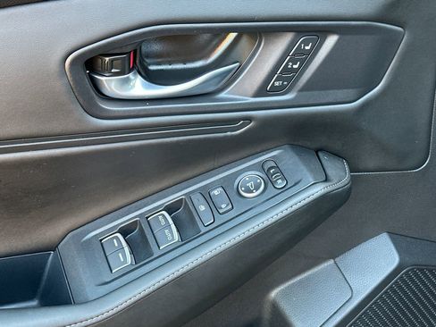 Used 2025 Honda Accord Sport image 18