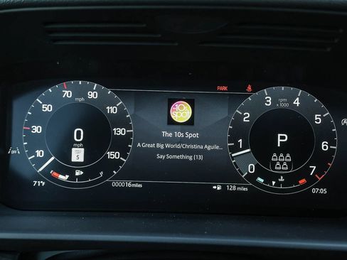 New 2026 Land Rover Discovery Dynamic SE AWD/4WD image 32