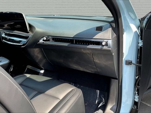 Used 2024 Cadillac Lyriq Tech RWD image 26
