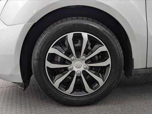 Used 2019 Ford Transit Connect XLT FWD image 28