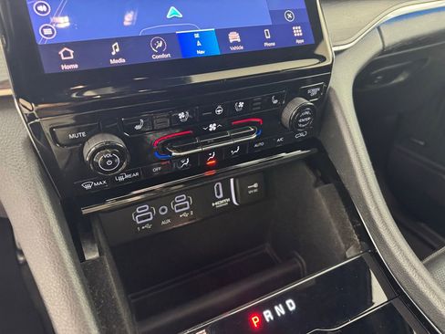 Used 2023 Jeep Grand Cherokee L Overland w/ Trailer Tow Group (B) image 20