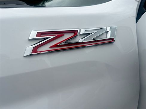 Used 2024 Chevrolet Silverado 2500 Custom w/ Custom Value Package image 28