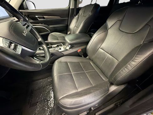 Used 2022 Kia Telluride EX w/ Towing Package image 12
