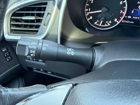 Used 2018 Nissan Murano SL w/ Moonroof Package AWD/4WD image 29