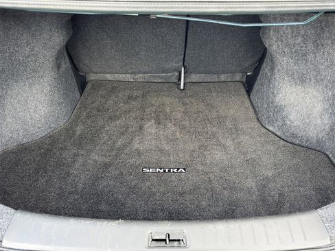 Used 2019 Nissan Sentra SV image 21