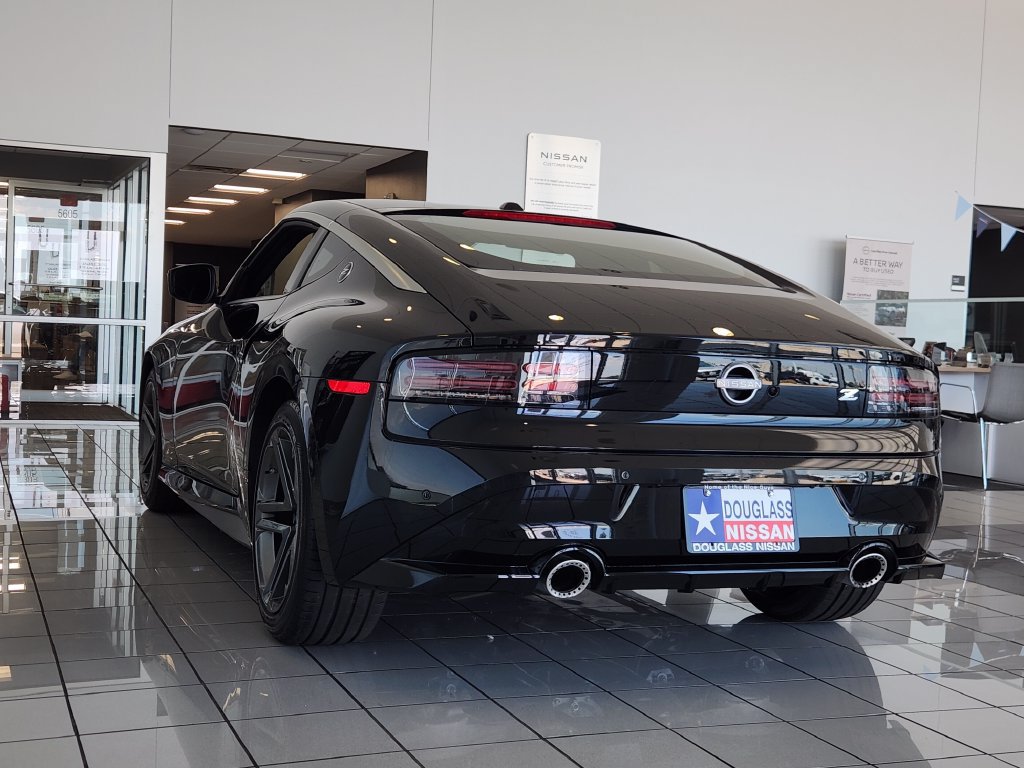 New 2027 Nissan Z Sport w/ Essentials Package (Sport) RWD image 3