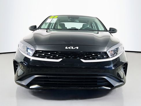 Used 2022 Kia Forte LXS image 11