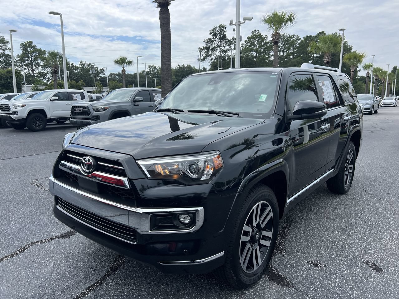 Used 2021 Toyota 4Runner Limited AWD/4WD image 5