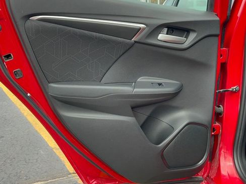 Used 2015 Honda Fit image 29