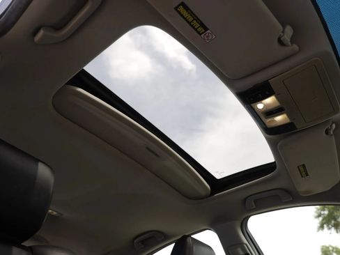 Used 2011 Acura TL FWD image 15