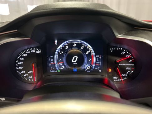 Used 2018 Chevrolet Corvette Stingray Coupe w/ 1LT RWD image 14
