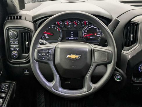 Used 2022 Chevrolet Silverado 1500 Custom image 25